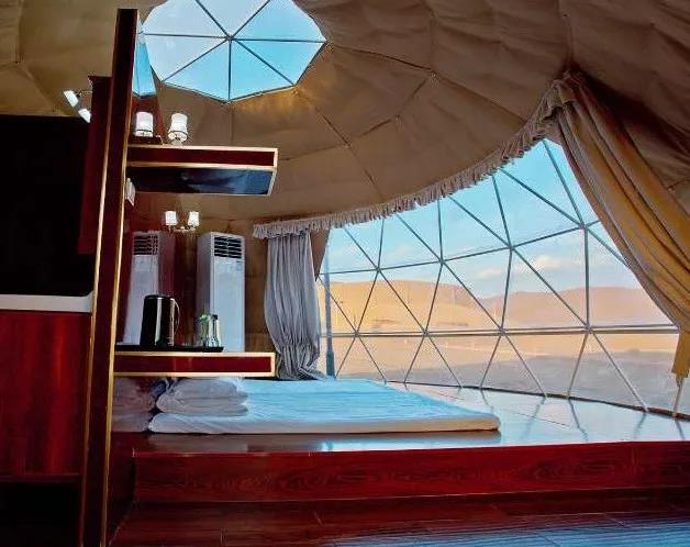 鄯善县库木塔格沙漠星空酒店受热捧